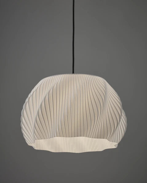 Tacklampa vit modern kök