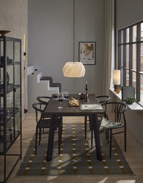 Tacklampa vit modern kök